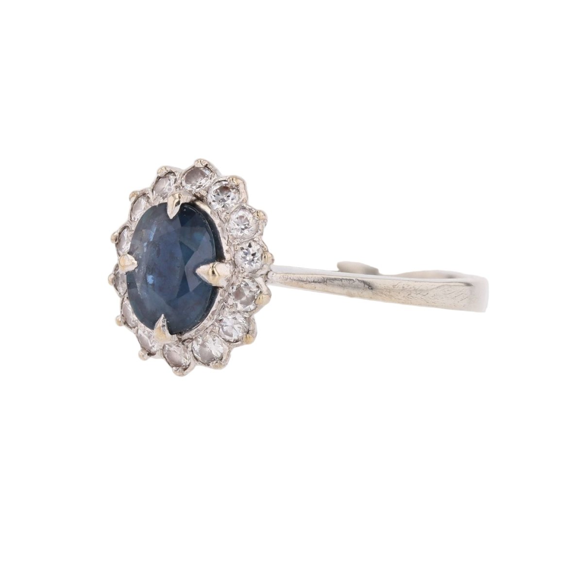 Bague Marguerite en or blanc, saphir et diamants - Castafiore