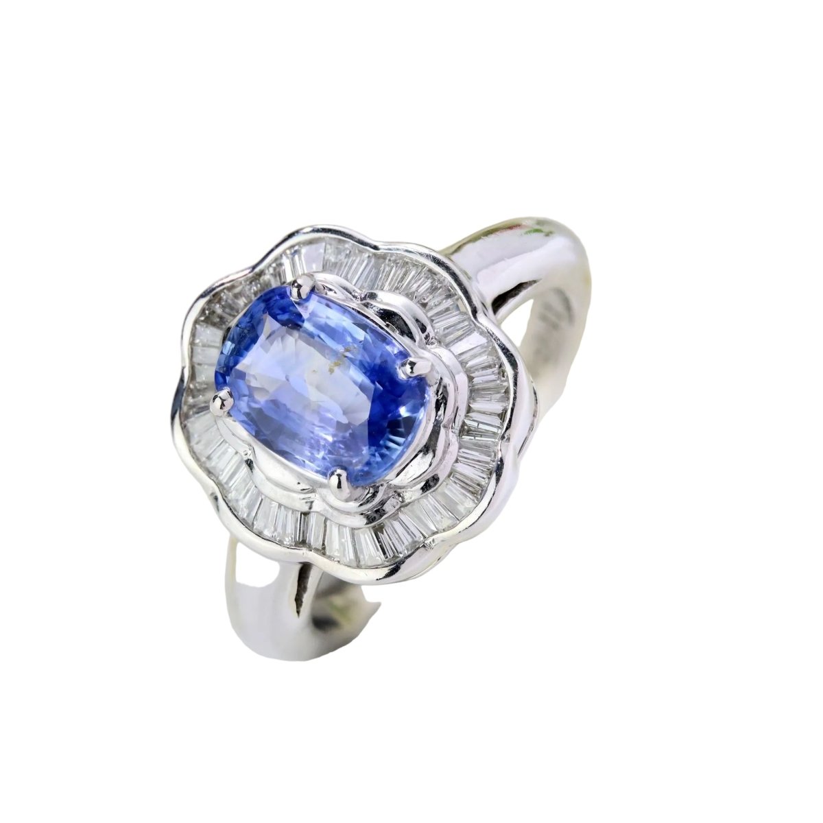 Bague Marguerite en or blanc, saphir et diamants - Castafiore