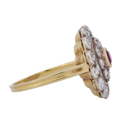 Bague Marguerite en or jaune, argent, rubis et diamants - Castafiore
