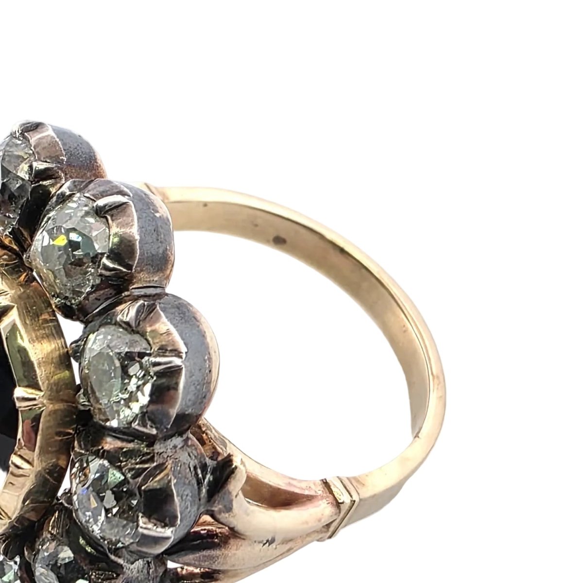Bague Marguerite en or jaune, argent, saphir et diamants - Castafiore