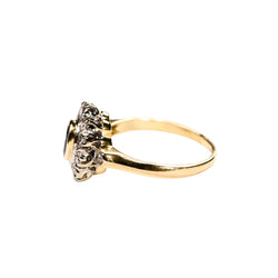Bague Marguerite en or jaune, saphir, et diamants - Castafiore