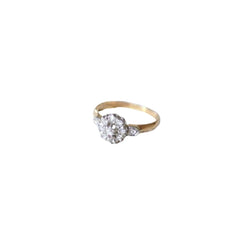 Bague Marguerite en or rose, platine, et diamants - Castafiore