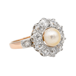 Bague Marguerite en or rose, platine, perle et diamants - Castafiore