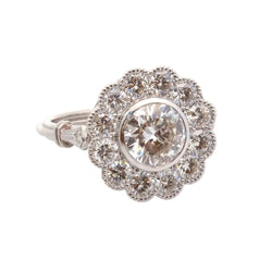 Bague Marguerite en platine et diamants - Castafiore
