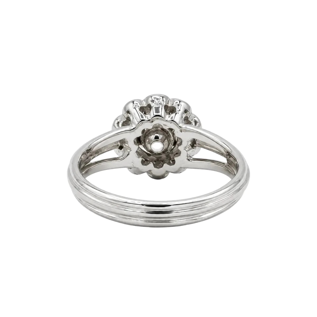 Bague Marguerite en platine et diamants - Castafiore