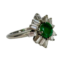 Bague Marguerite or blanc, émeraude et diamants - Castafiore