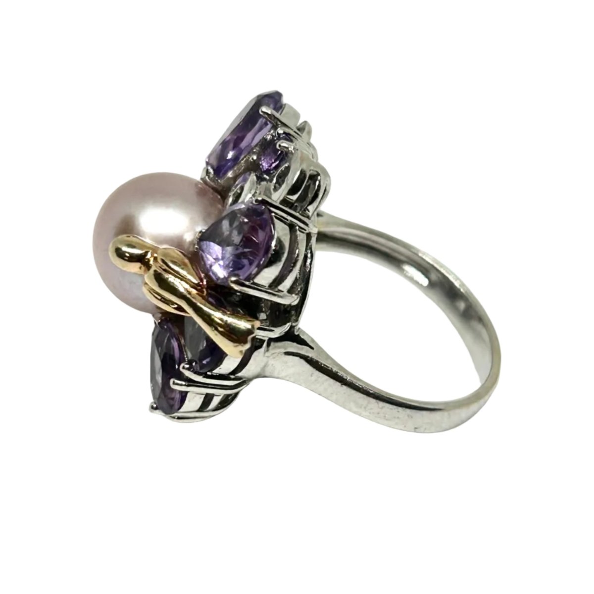Bague Marguerite RAMBAUD "Pie" en or blanc, perle, améthystes et diamants - Castafiore