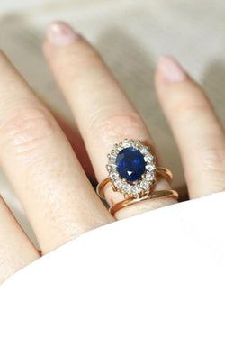 Bague Marguerite Saphir et Diamants sur Or jaune - Castafiore