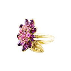 Bague Marguerite VAN CLEEF & ARPELS "Fleurs d'Hawaï" en or jaune , saphirs et améthyste - Castafiore