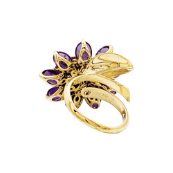 Bague Marguerite VAN CLEEF & ARPELS "Fleurs d'Hawaï" en or jaune , saphirs et améthyste - Castafiore