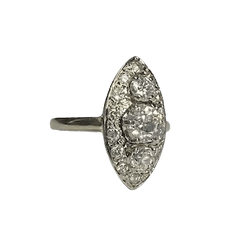Bague Marquise en or blanc et diamants - Castafiore