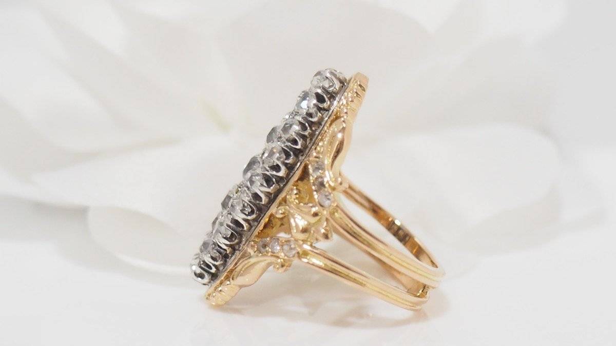 Bague marquise en or jaune et diamants - Castafiore