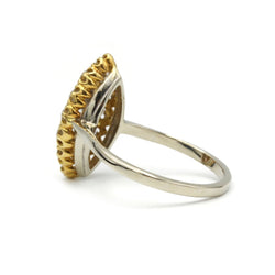 Bague Marquise en or jaune, or blanc et diamants - Castafiore