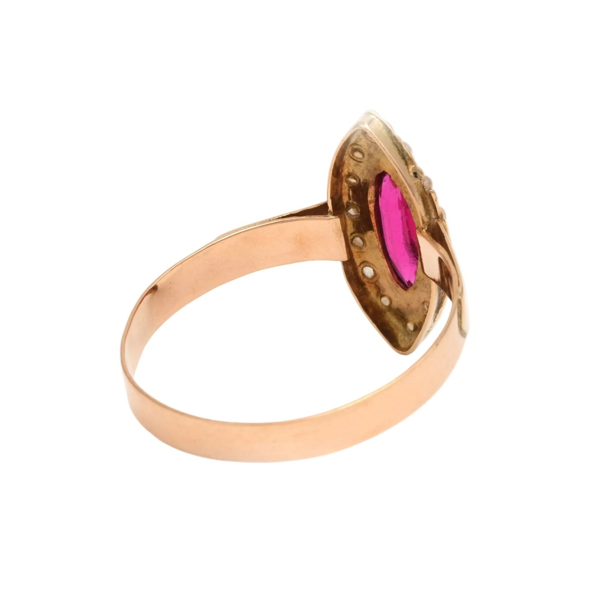 Bague Marquise en or jaune, perles et rubis - Castafiore