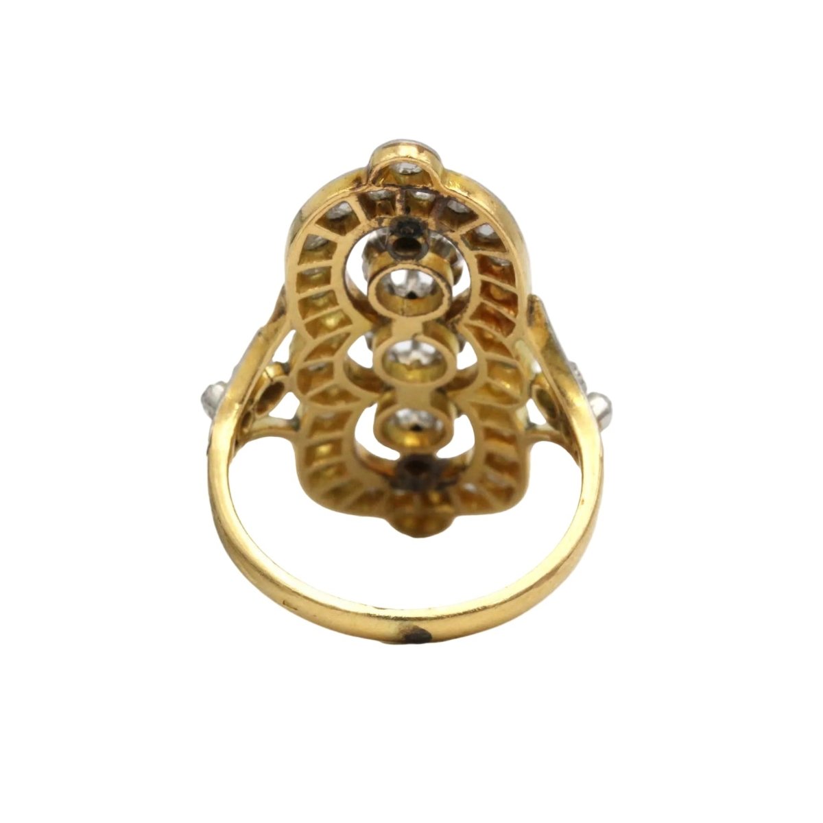 Bague Marquise en or jaune, platine, et diamants - Castafiore