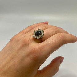 Bague Marquise en or jaune, saphir et diamants - Castafiore