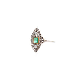 Bague Marquise en or, platine, émeraude, perles et diamants - Castafiore