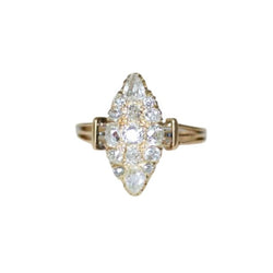 Bague Marquise en or rose et diamants - Castafiore