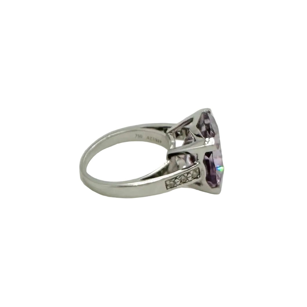 Bague MAUBOUSSIN "Gueule d'amour" en or blanc, améthyste et diamants - Castafiore