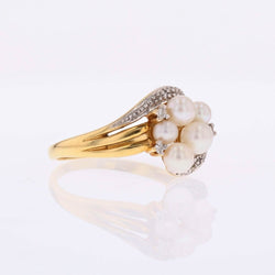 Bague moderne en or jaune et or blanc avec diamants et perles de culture - Castafiore