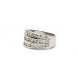 Bague - Or blanc et diamants - Castafiore