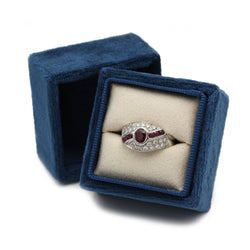 Bague - Or blanc, rubis et diamants - Castafiore