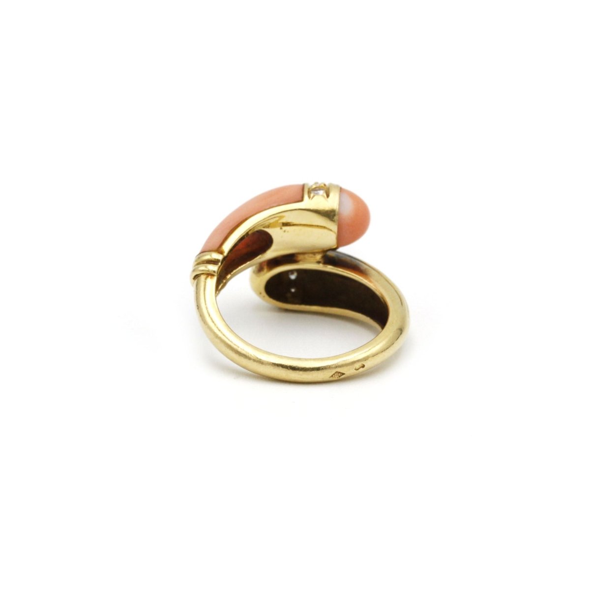 Bague - Or, Corail et diamants - Castafiore