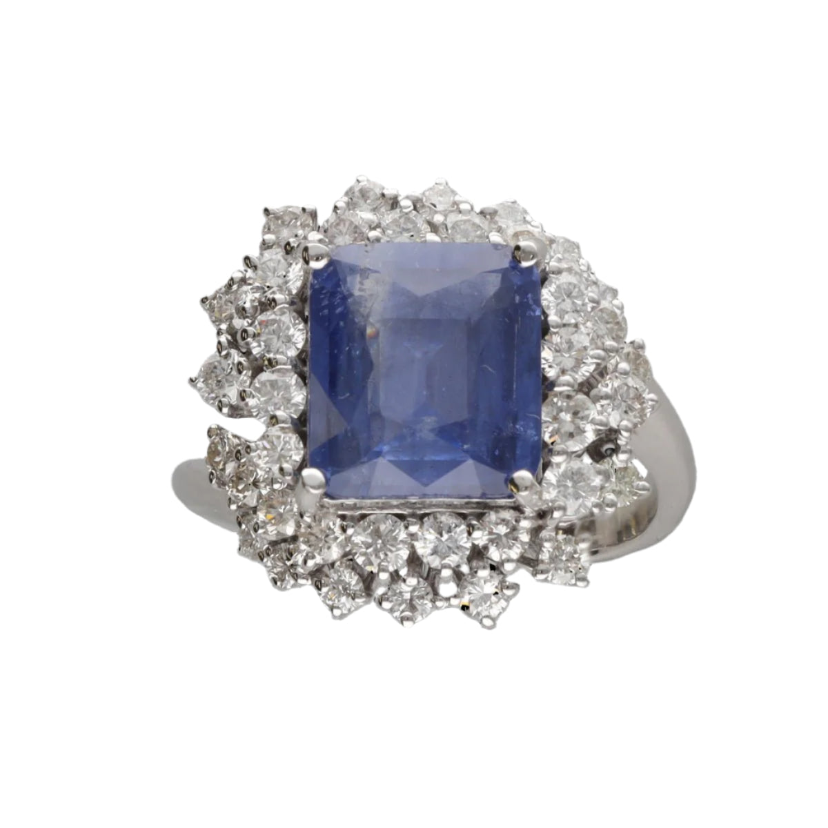 Bague Or gris 18k avec Saphir de Ceylan et diamants brillants. Taille 52 vers 1970. - Castafiore