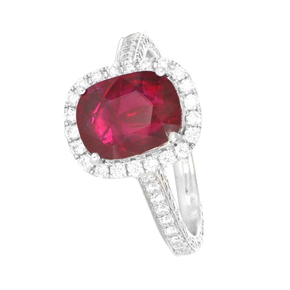 Bague Or Gris, Rubis Mozambique Non ChauffÃ© et Diamants - Castafiore