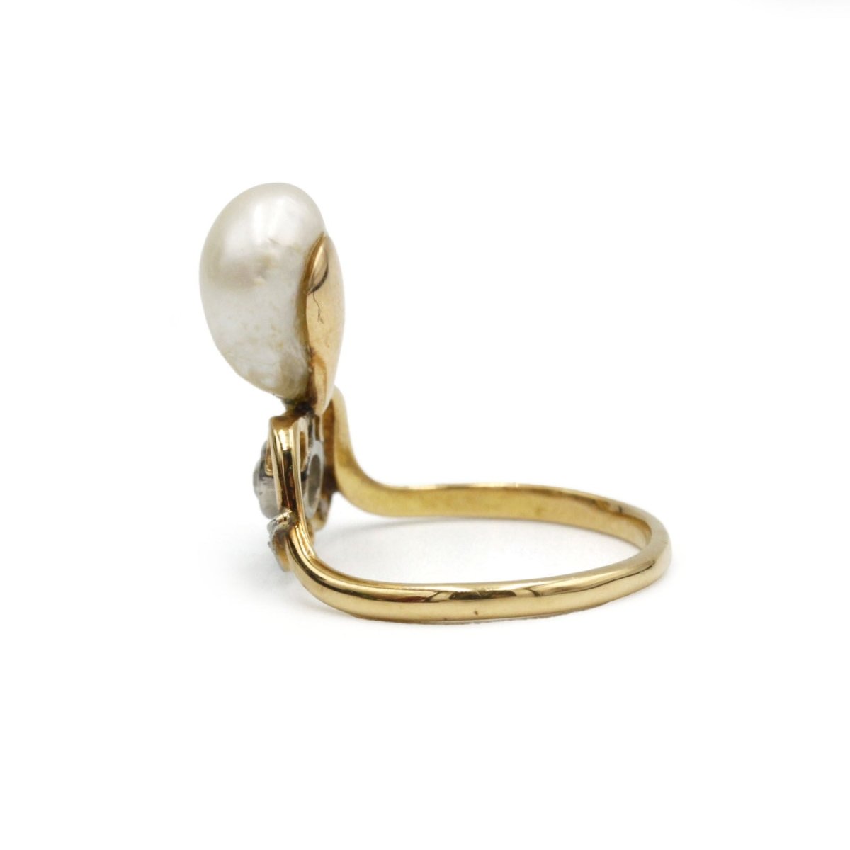 Bague - Or, perle et diamants - Castafiore