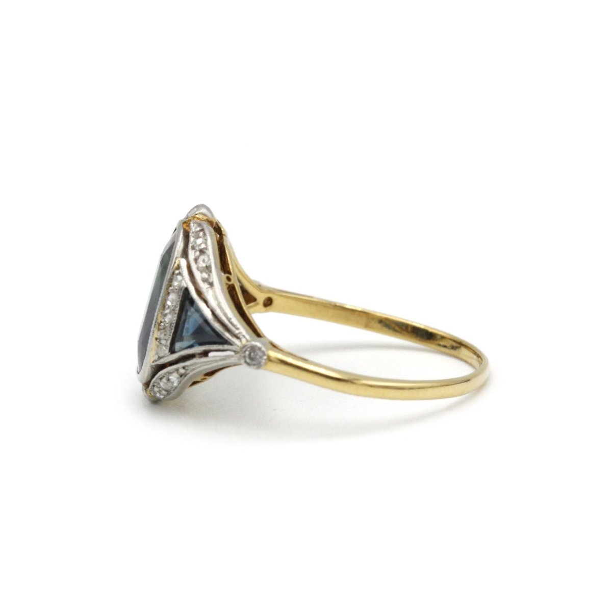 Bague - Or, saphirs et diamants - Castafiore