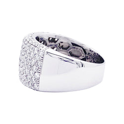Bague pavage or blanc, diamants. - Castafiore