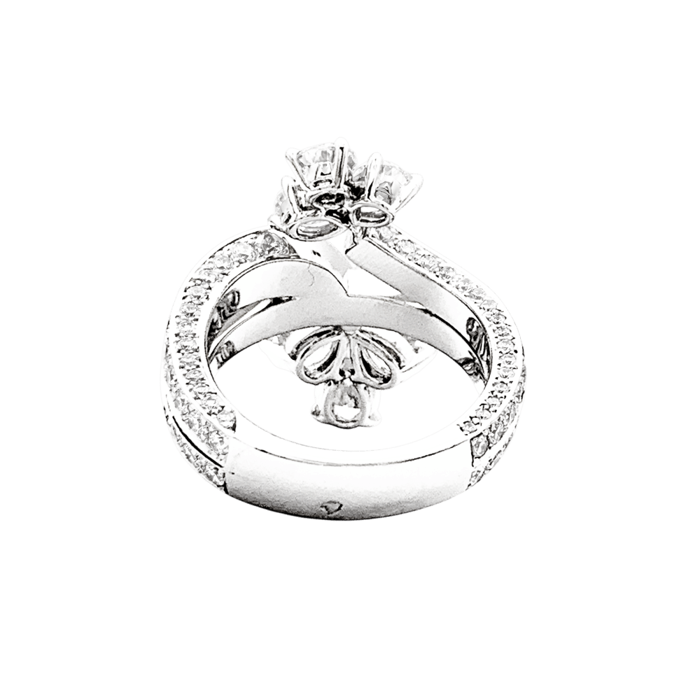 Bague Pavée CARTIER en platine et diamants - Castafiore