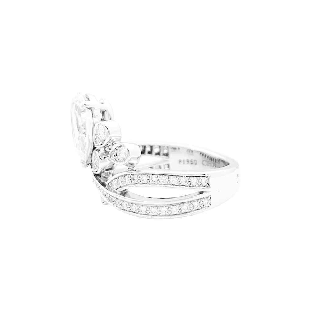 Bague Pavée CHAUMET "Joséphine Aigrette Impériale" en platine et diamants - Castafiore