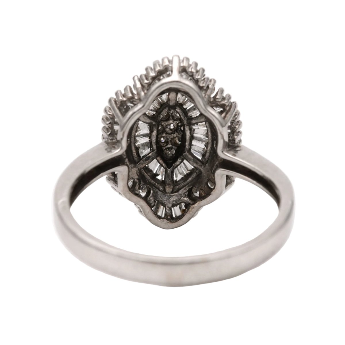 Bague Pavée en or blanc et diamants - Castafiore