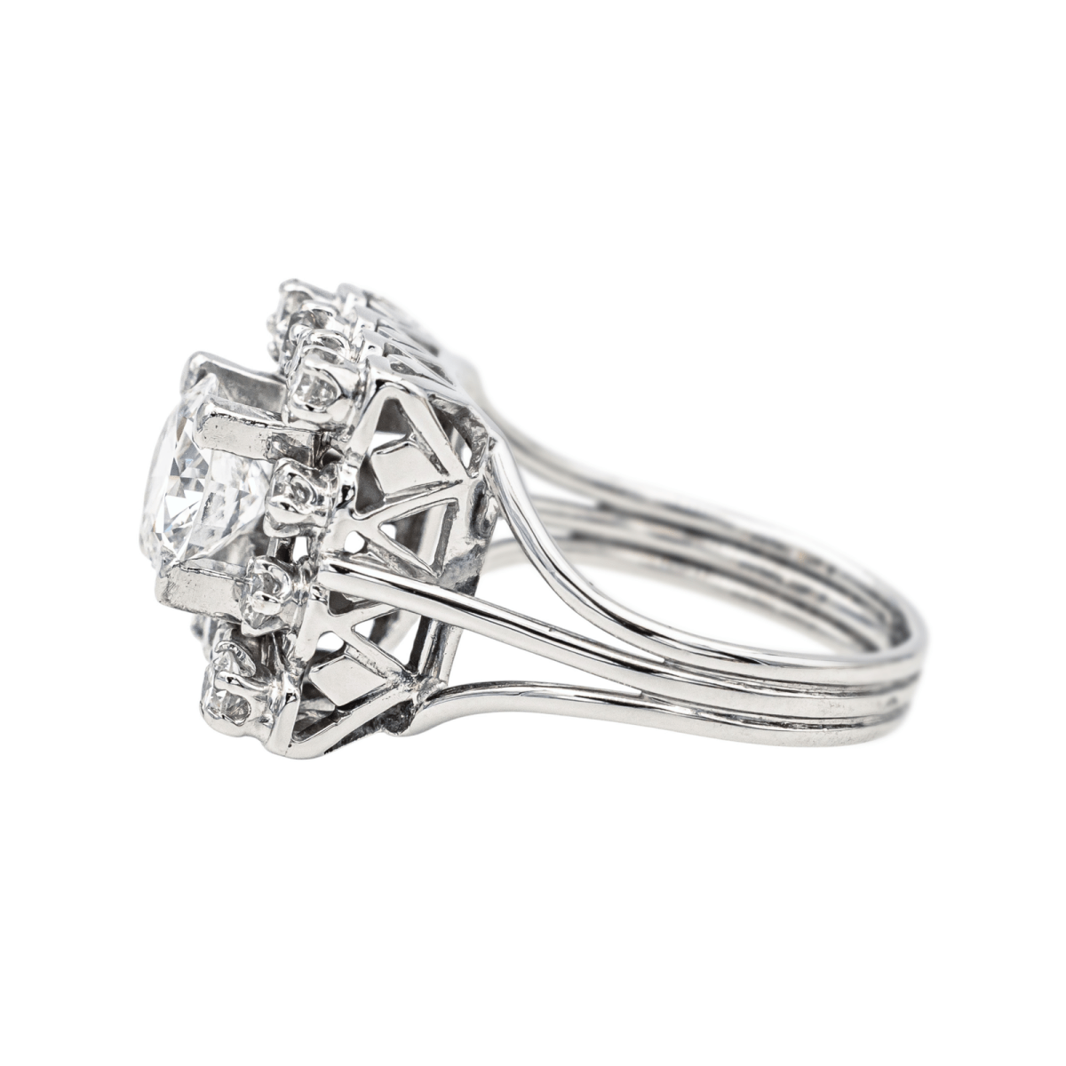 Bague Pavée en or blanc et diamants - Castafiore