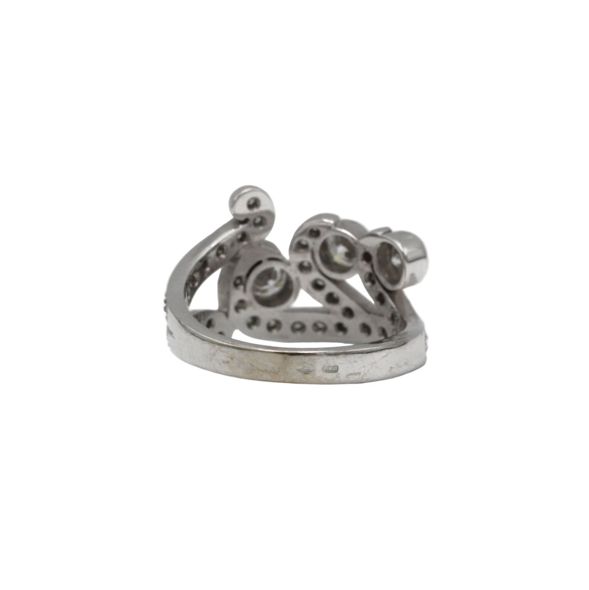 Bague Pavée en or blanc et diamants - Castafiore