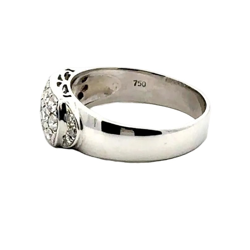 Bague Pavée en or blanc et diamants - Castafiore