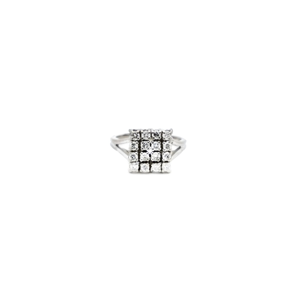 Bague Pavée en or blanc et diamants - Castafiore