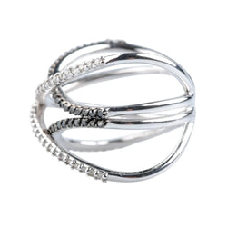 Bague Pavée en or blanc et diamants - Castafiore