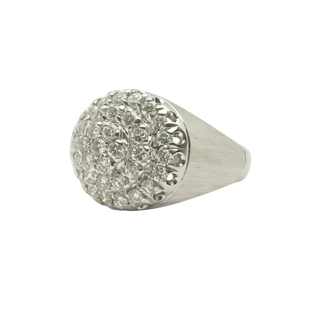 Bague Pavée en or blanc et diamants - Castafiore