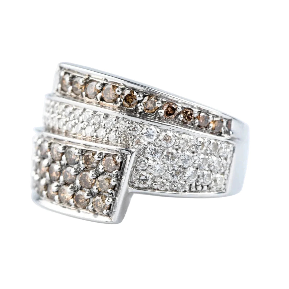 Bague Pavée en or jaune et diamants - Castafiore