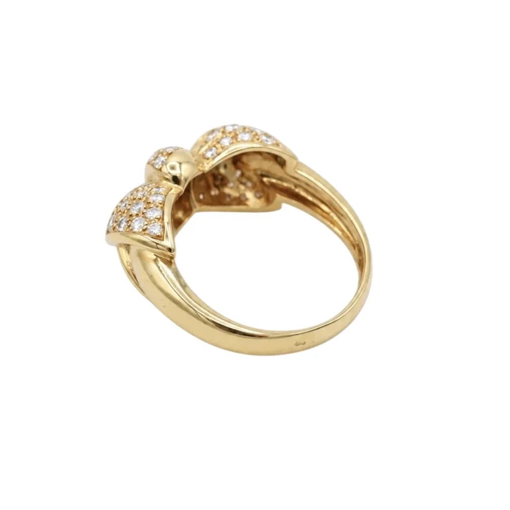 Bague Pavée en or jaune et diamants - Castafiore