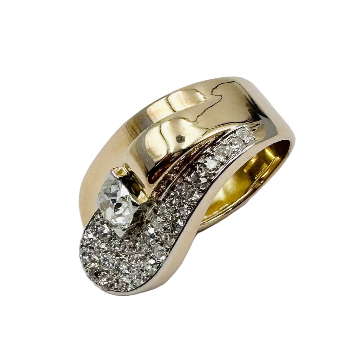 Bague Pavée en or jaune, platine et diamants - Castafiore