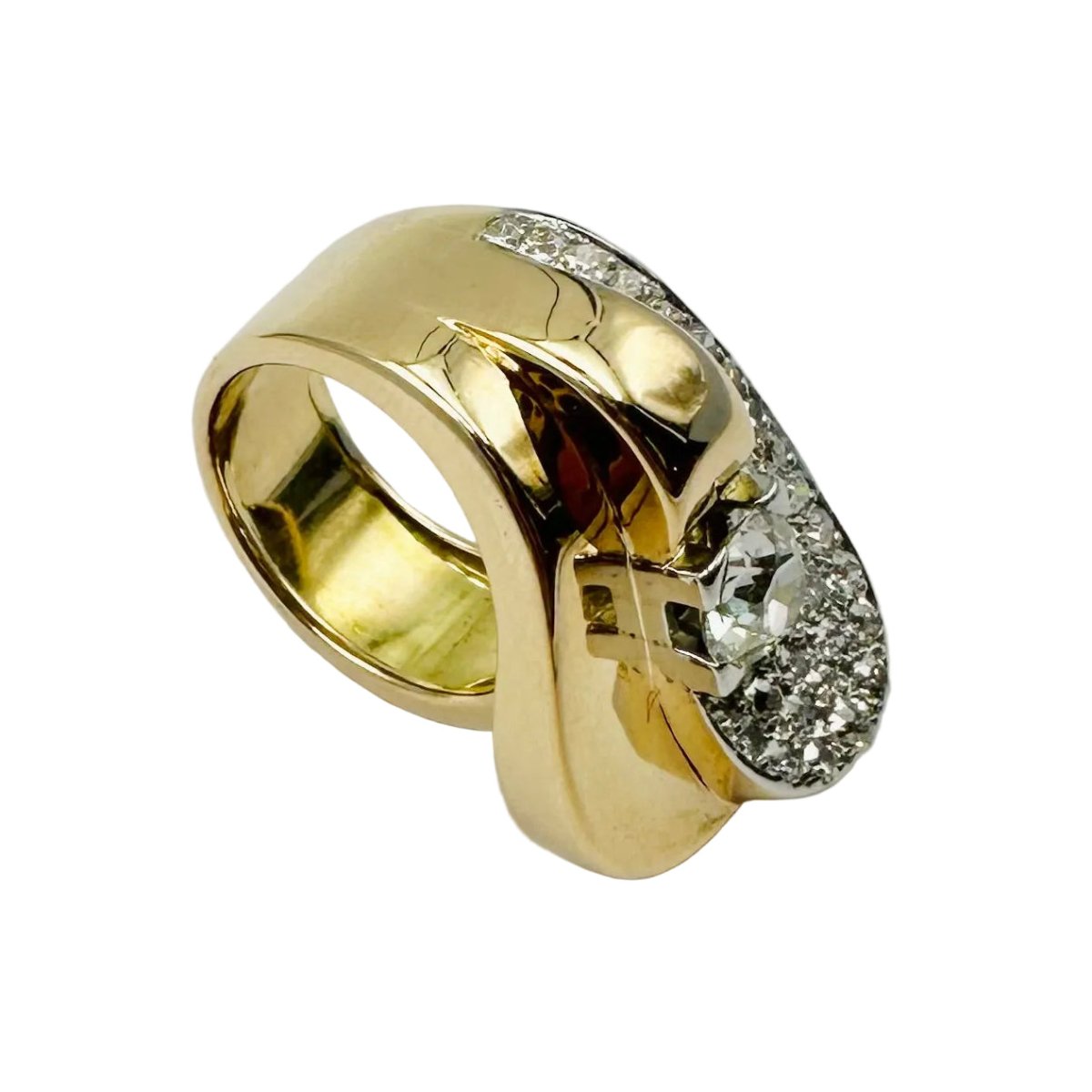Bague Pavée en or jaune, platine et diamants - Castafiore