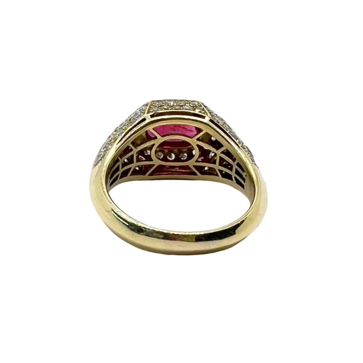 Bague Pavée en or jaune, rubis et diamants - Castafiore