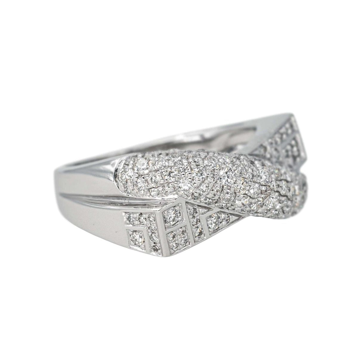 Bague Pavée MAUBOUSSIN "En corps et encore" en or blanc et diamants - Castafiore