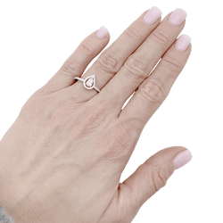 Bague Pavée MESSIKA "M - Love" en or blanc et diamants - Castafiore