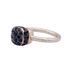 Bague Pomellato, "Nudo Solitaire", deux ors, diamants traités noirs. - Castafiore
