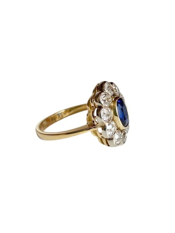 Bague Pompadour ancienne en or jaune 18k saphir et diamants - Castafiore